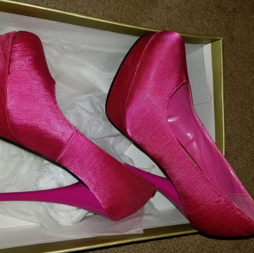 hot pink heels
